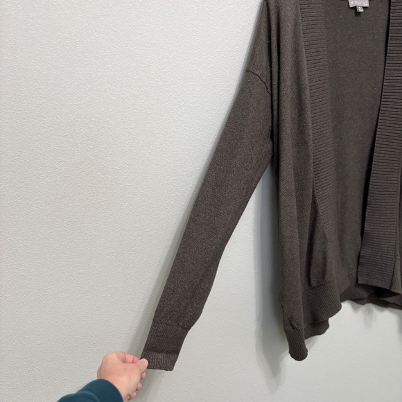 Evolution by Cyrus Tulip Back Cardigan - Olive, XL - Picture 5 of 11